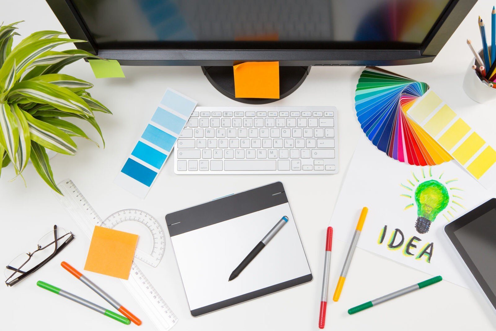 Read more about the article Tips for Creating a Professional Logo
